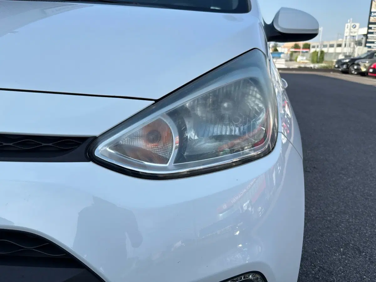Hyundai i10 usata a Mantova (9)