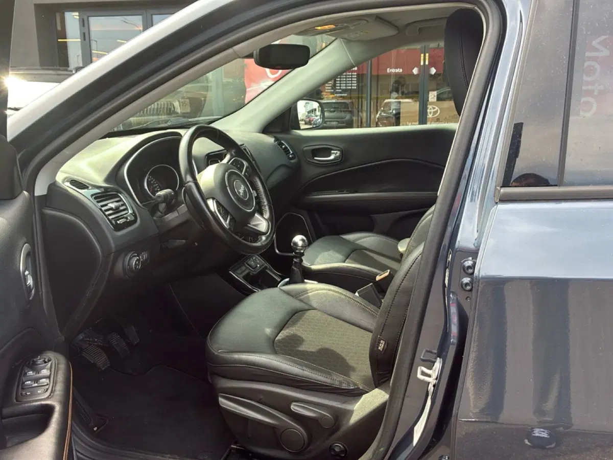 Jeep Compass usata a Mantova (16)