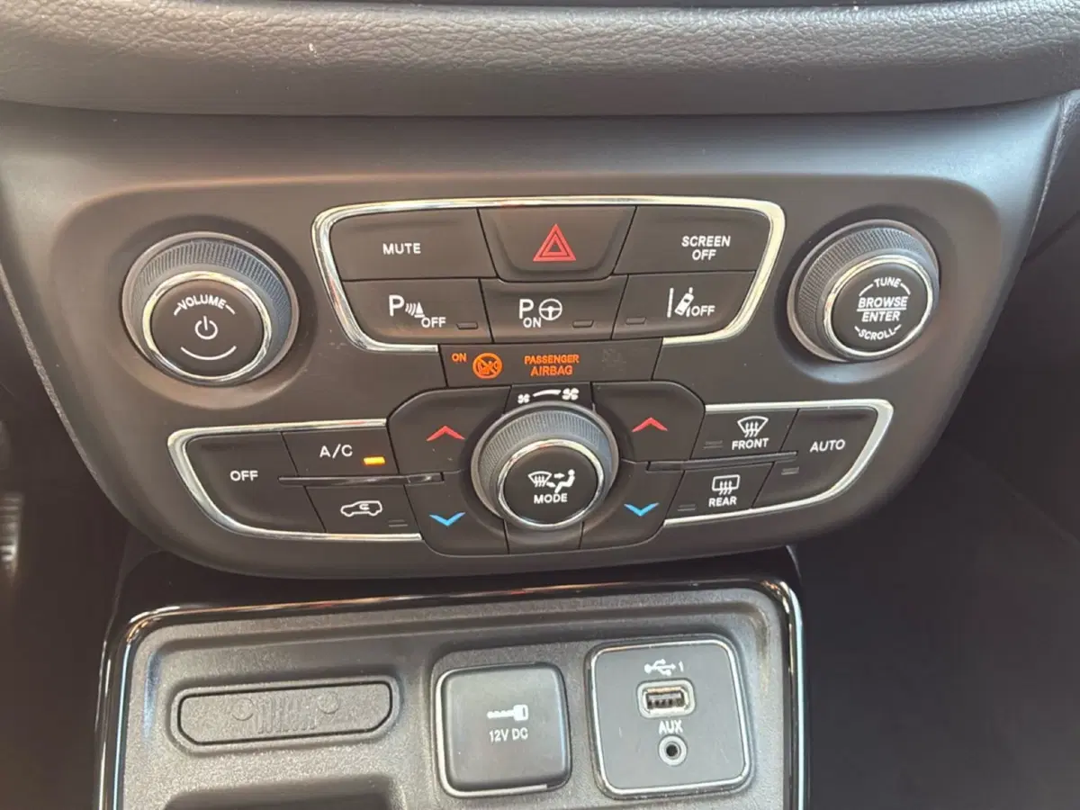 Jeep Compass usata a Mantova (20)