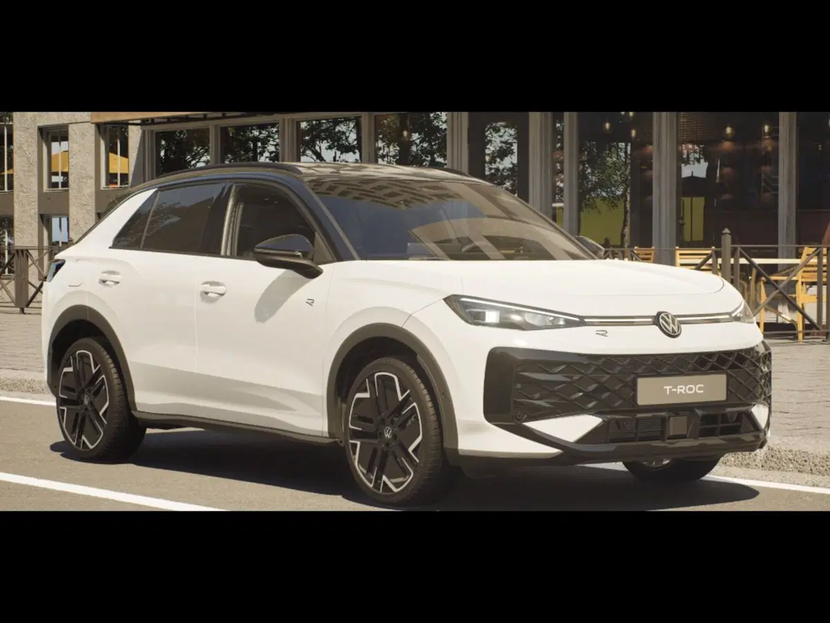 Volkswagen T-Roc nuova a Livorno