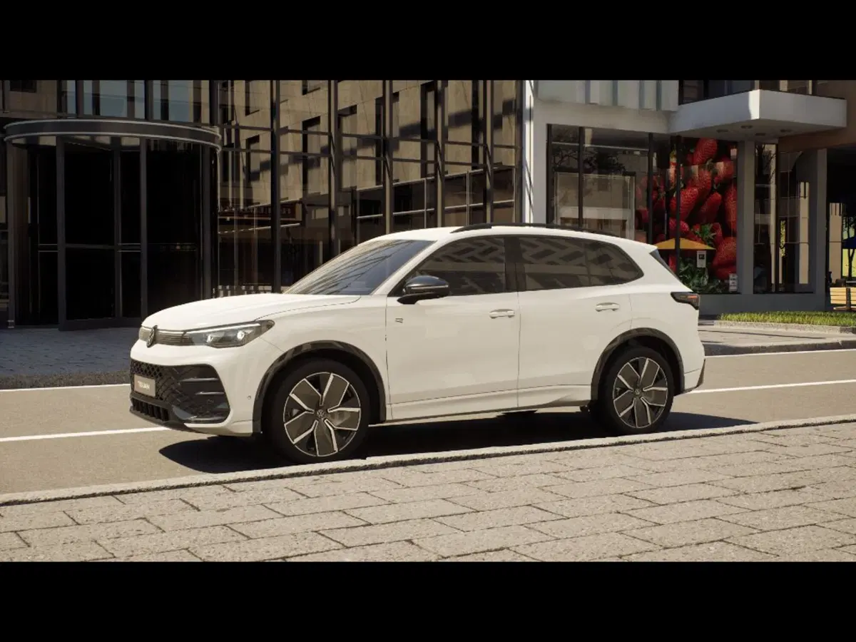 Volkswagen Tiguan nuova a Livorno (2)