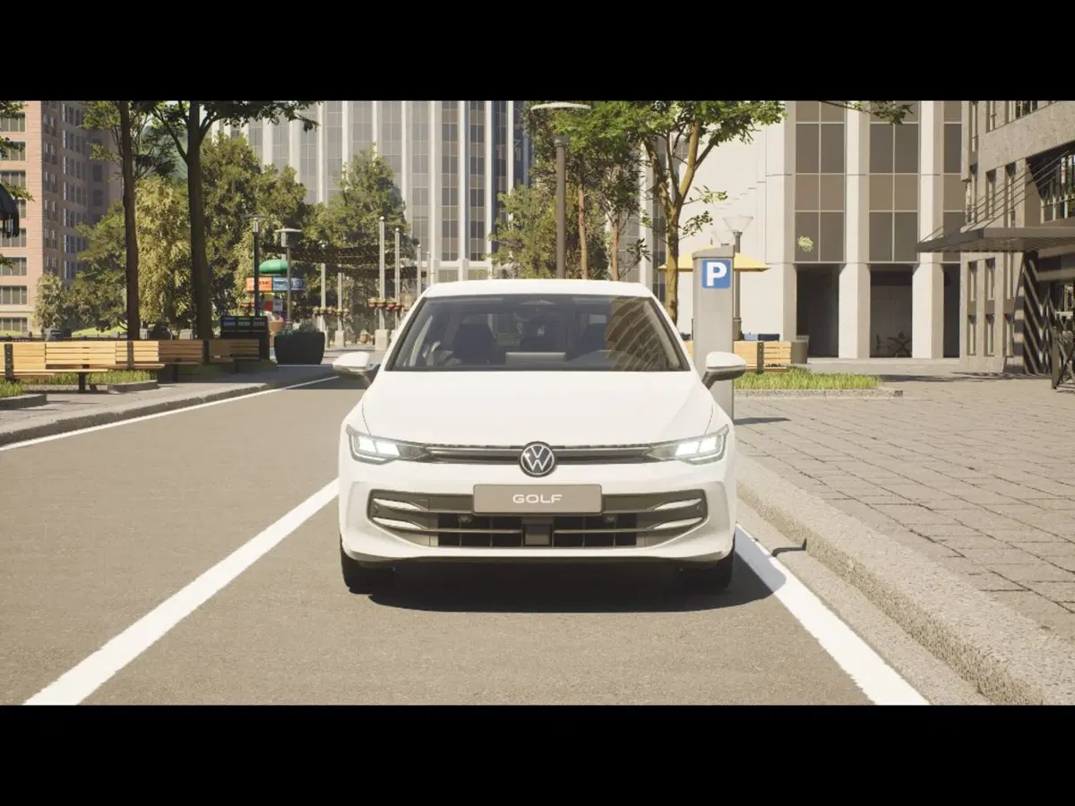 Volkswagen Golf nuova a Livorno (5)