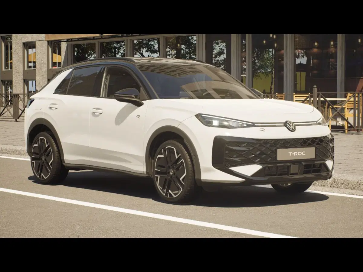 Volkswagen T-Roc nuova a Livorno