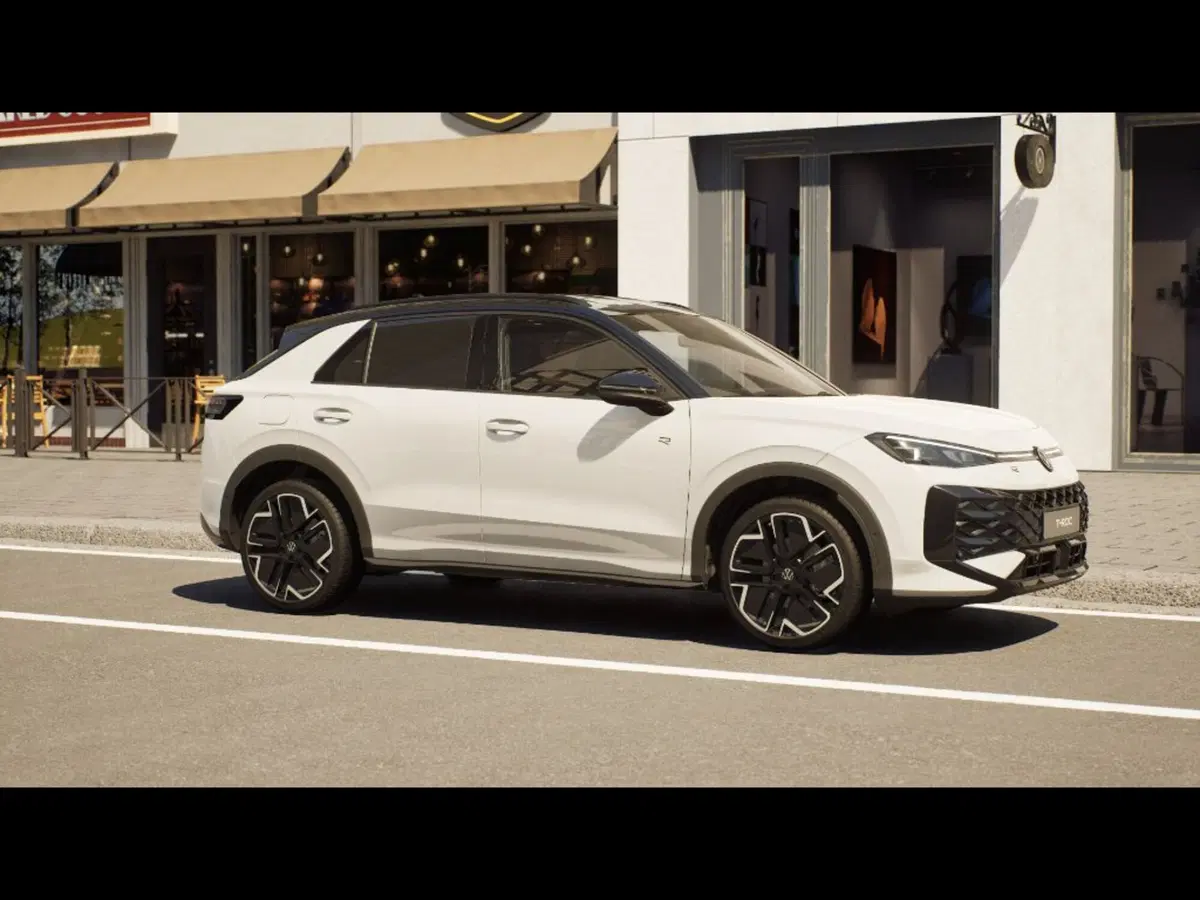 Volkswagen T-Roc nuova a Livorno (3)