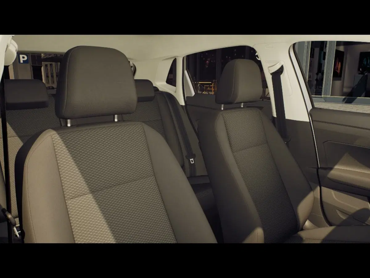 Volkswagen Tiguan nuova a Livorno (7)
