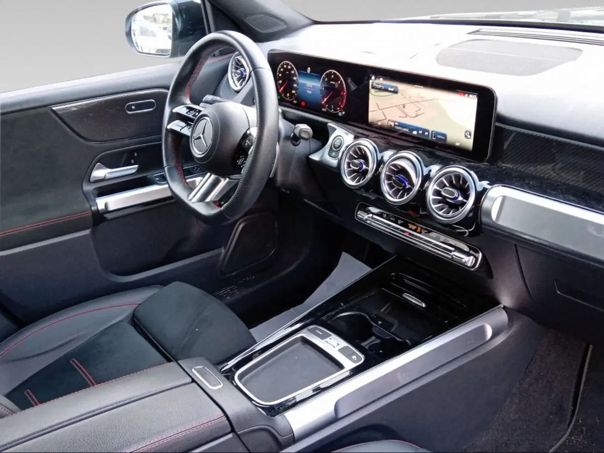 Mercedes-Benz GLB usata a Siena (12)