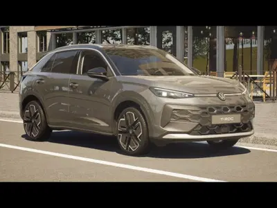Volkswagen T-Roc 1.5 etsi Style 115cv dsg nuova a Tavarnelle Val di Pesa