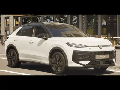 Volkswagen T-Roc 1.5 etsi R-Line 150cv dsg nuova a Tavarnelle Val di Pesa
