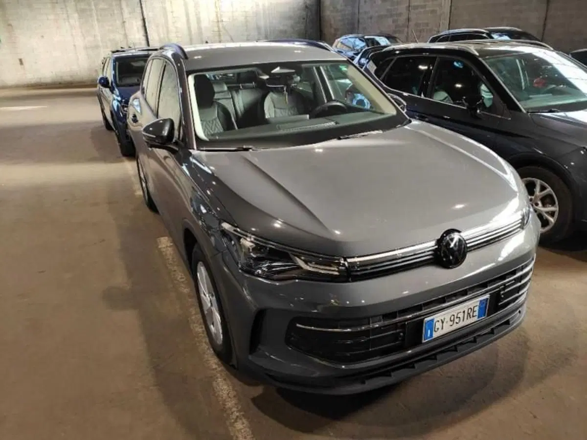 Volkswagen Tiguan usata a Bologna (2)