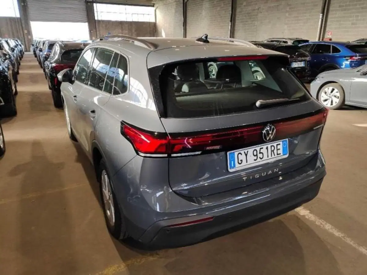 Volkswagen Tiguan usata a Bologna (4)