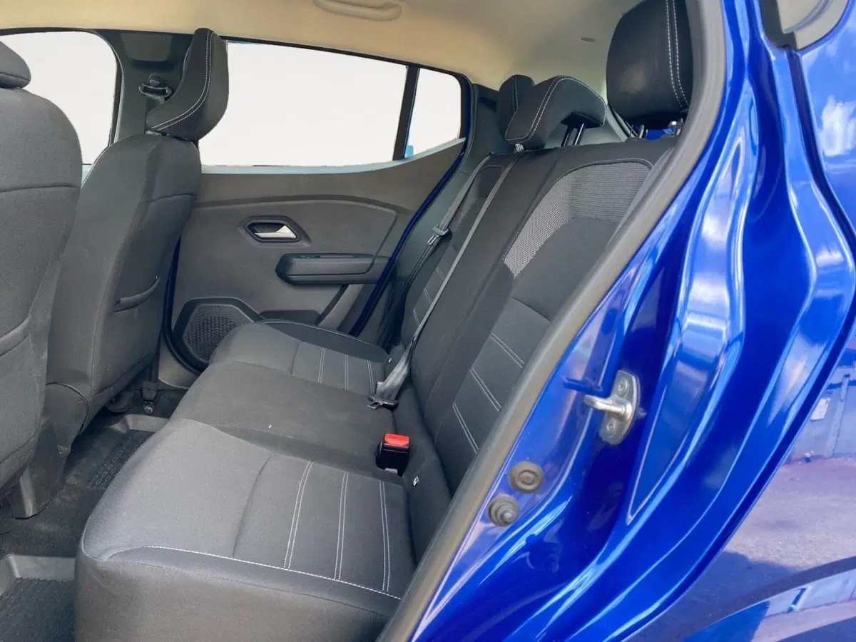 Dacia Sandero usata a Bologna (8)