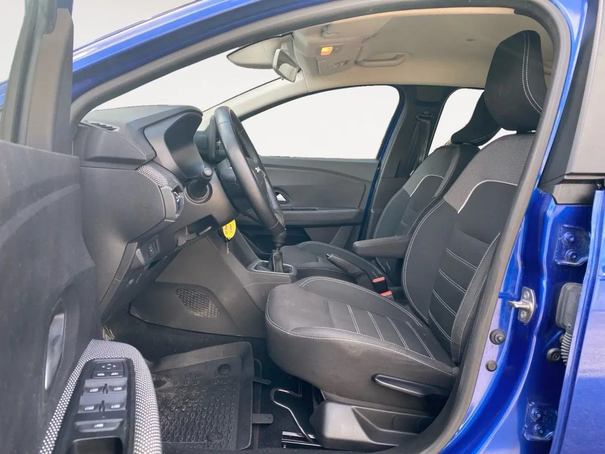Dacia Sandero usata a Bologna (9)