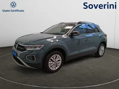 Volkswagen T-Roc 1.0 TSI Life del 2022 usata a Bologna