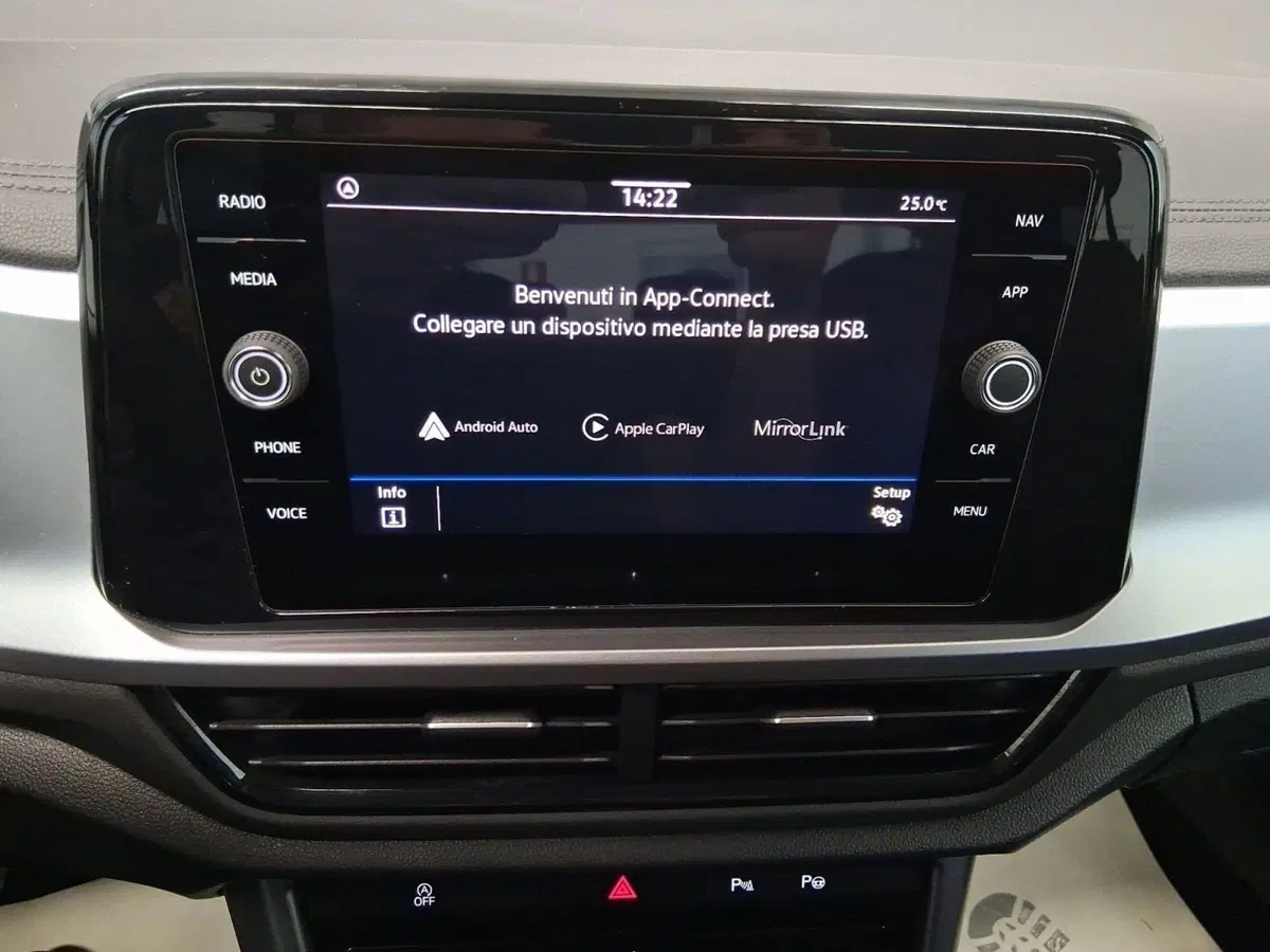 Volkswagen T-Roc usata a Bologna (15)