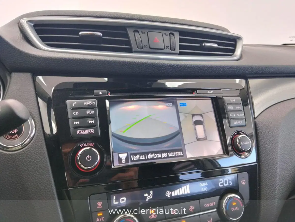 Nissan Qashqai usata a Como (16)