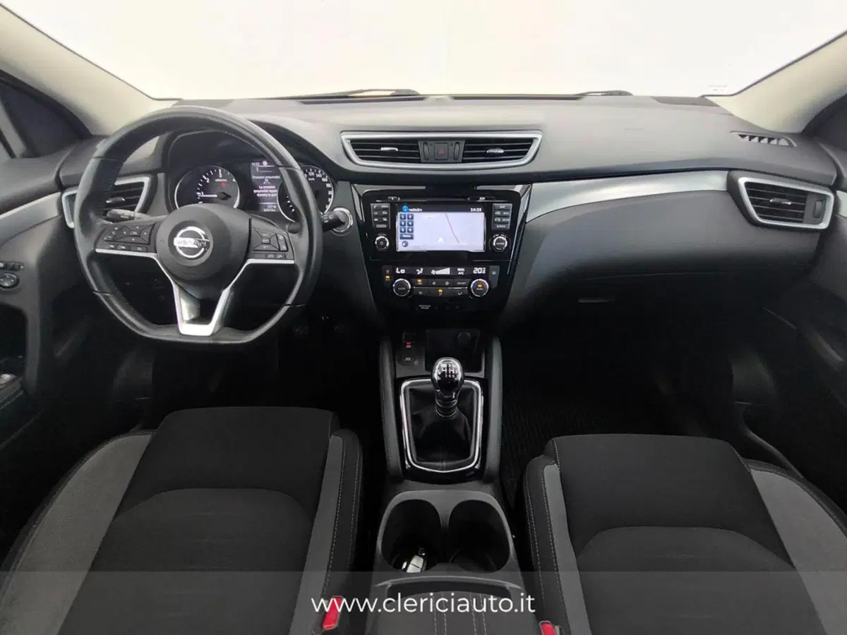 Nissan Qashqai usata a Como (4)