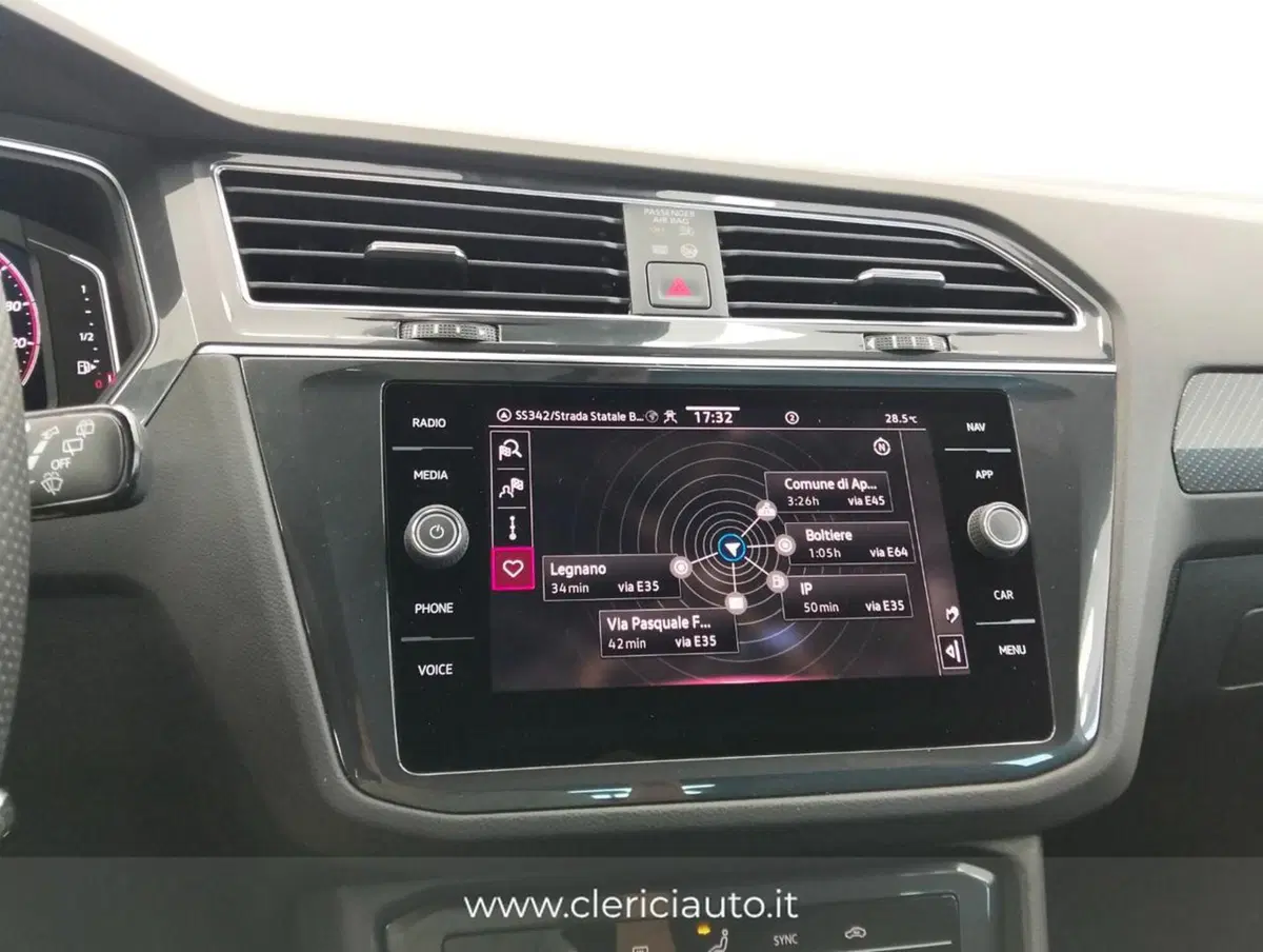 Volkswagen Tiguan usata a Como (15)