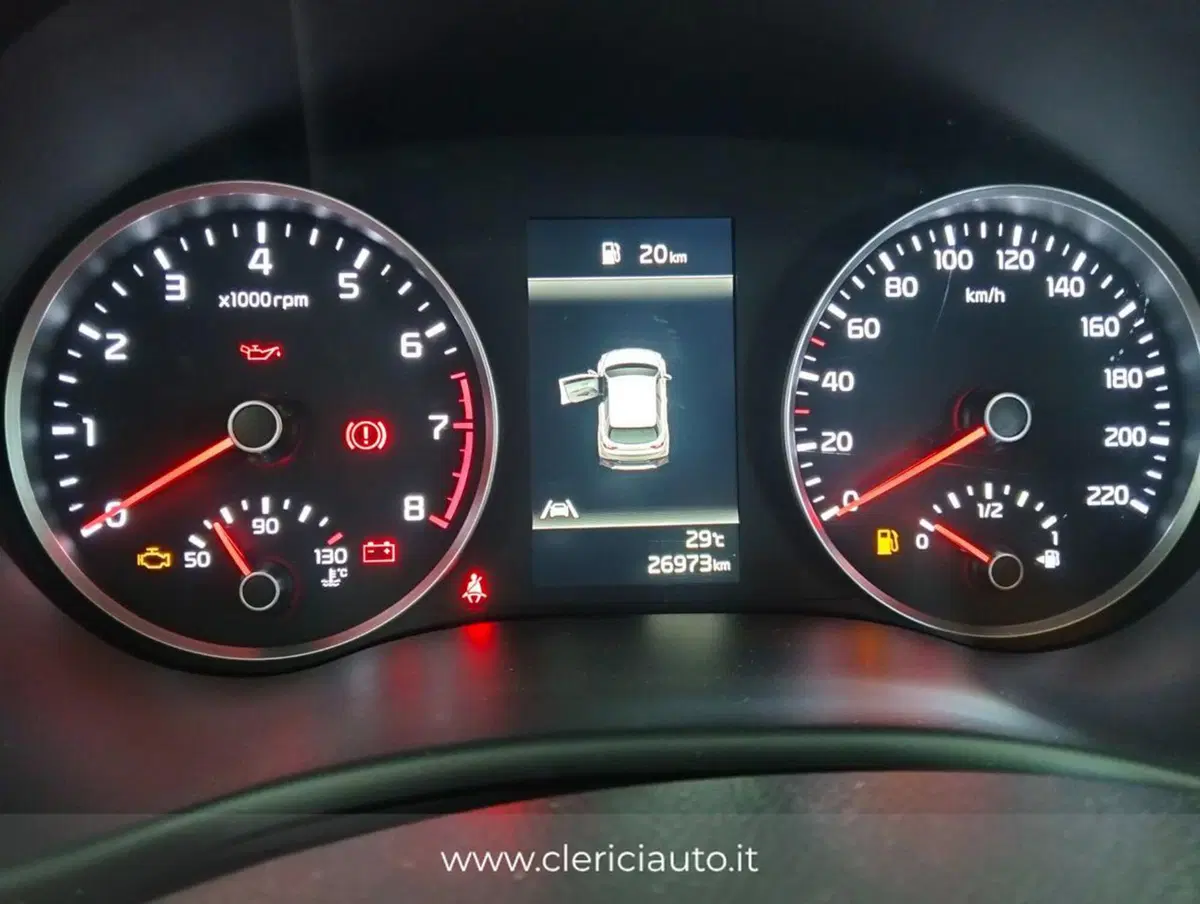 Kia Stonic usata a Como (11)