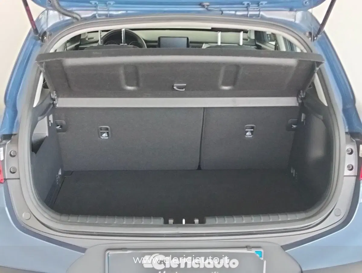 Kia Stonic usata a Como (14)