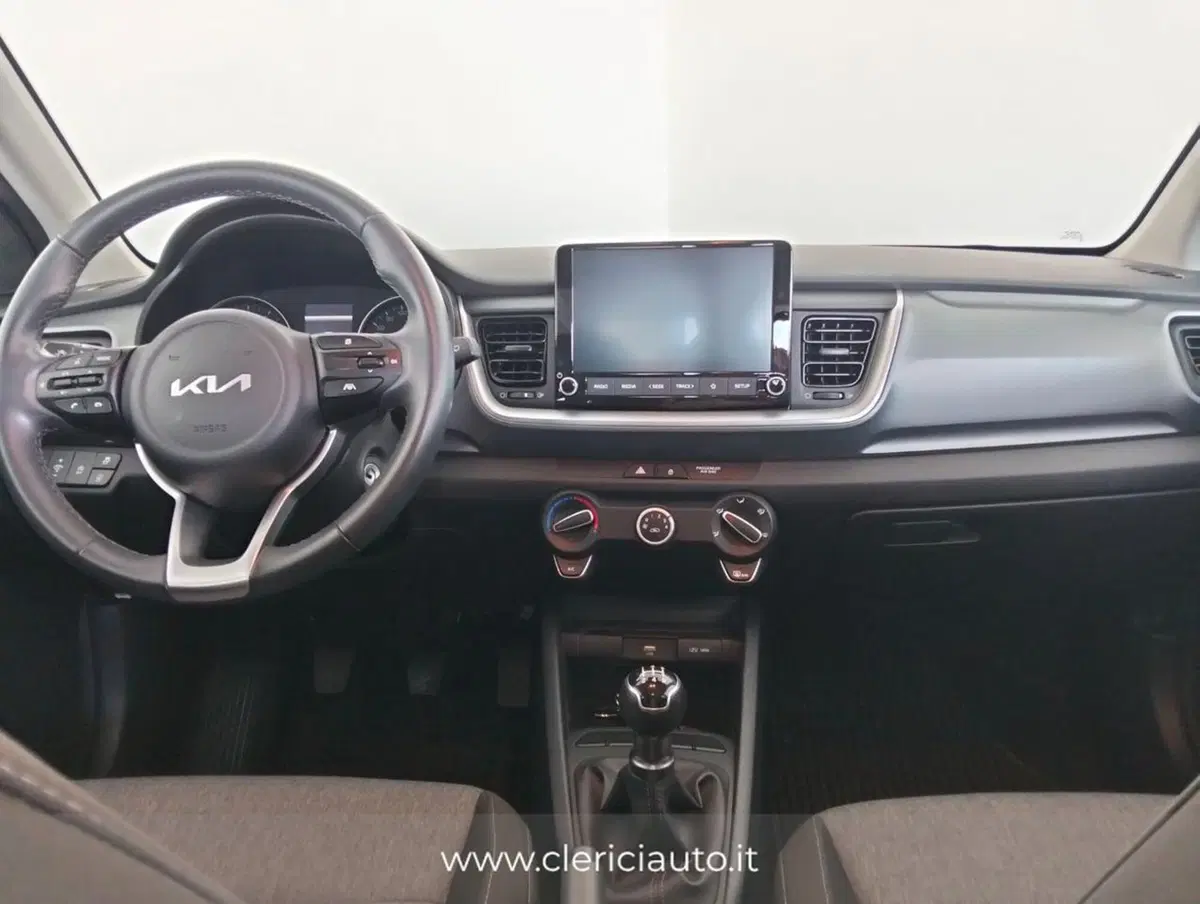 Kia Stonic usata a Como (4)