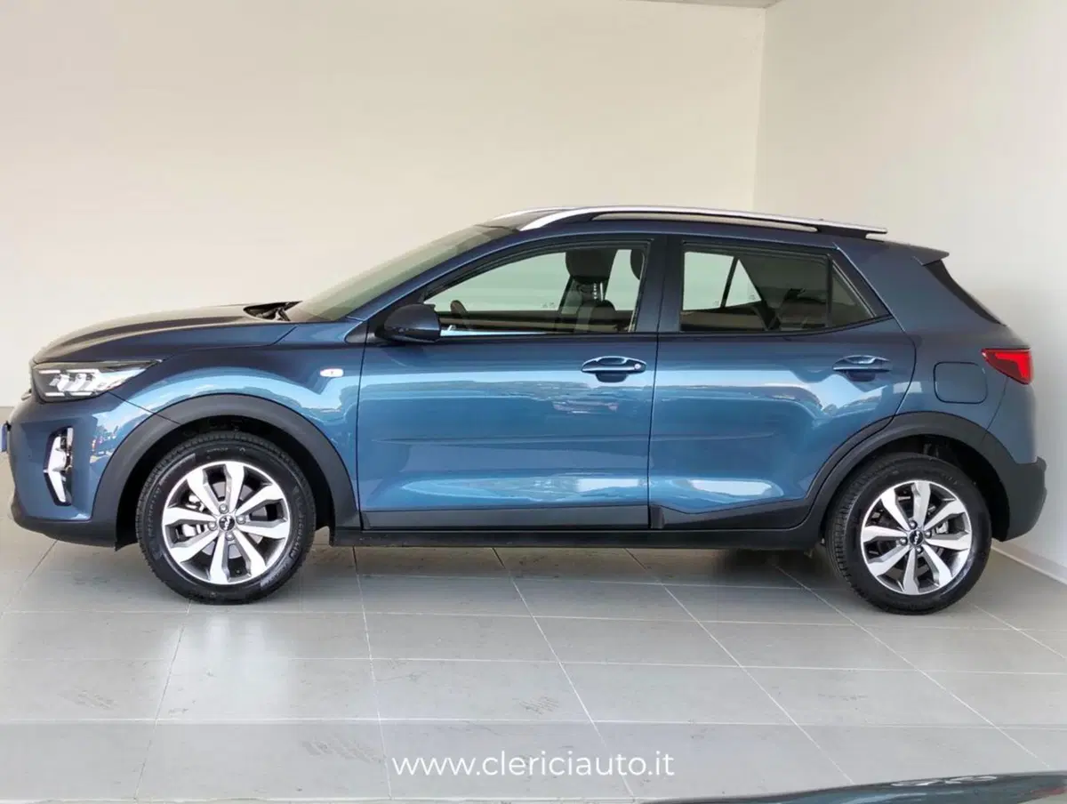 Kia Stonic usata a Como (8)