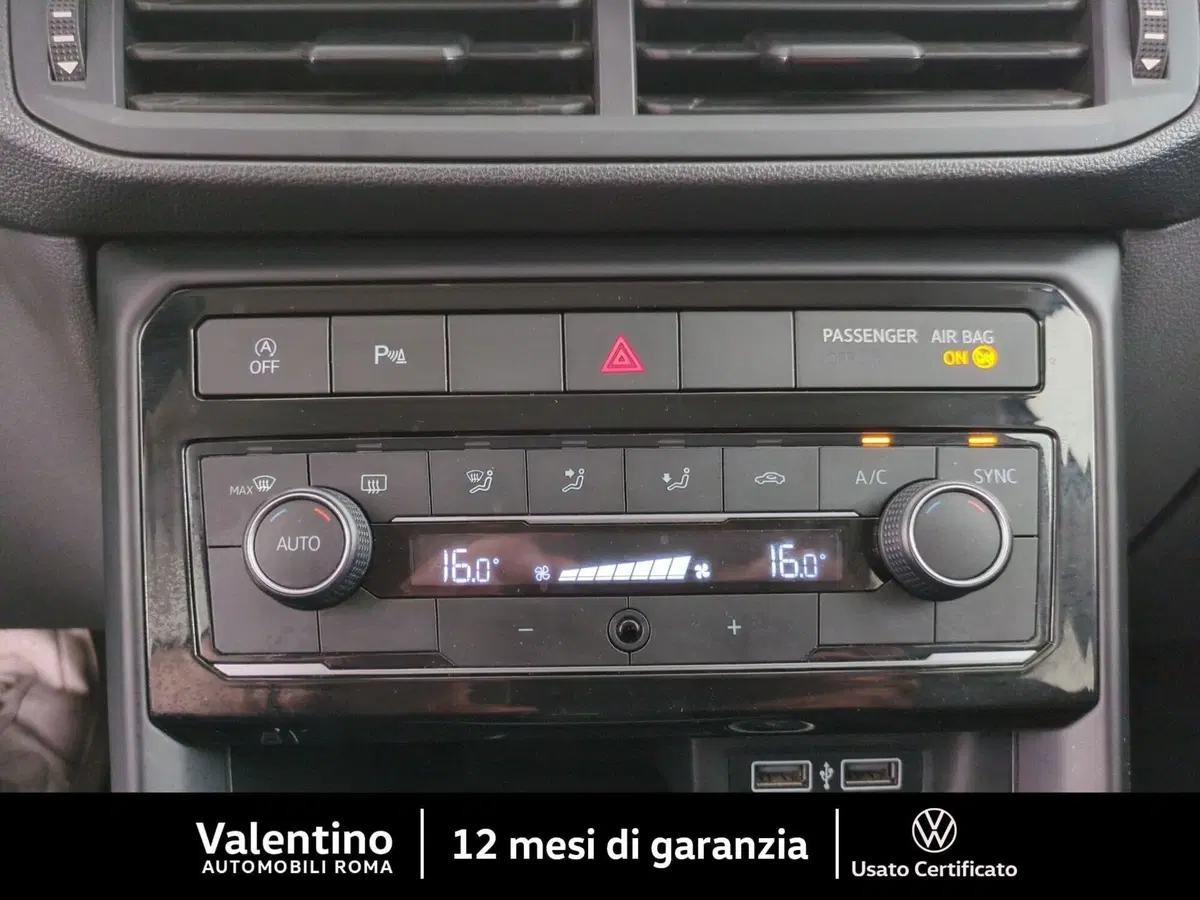 Volkswagen T-Cross usata a Roma (17)