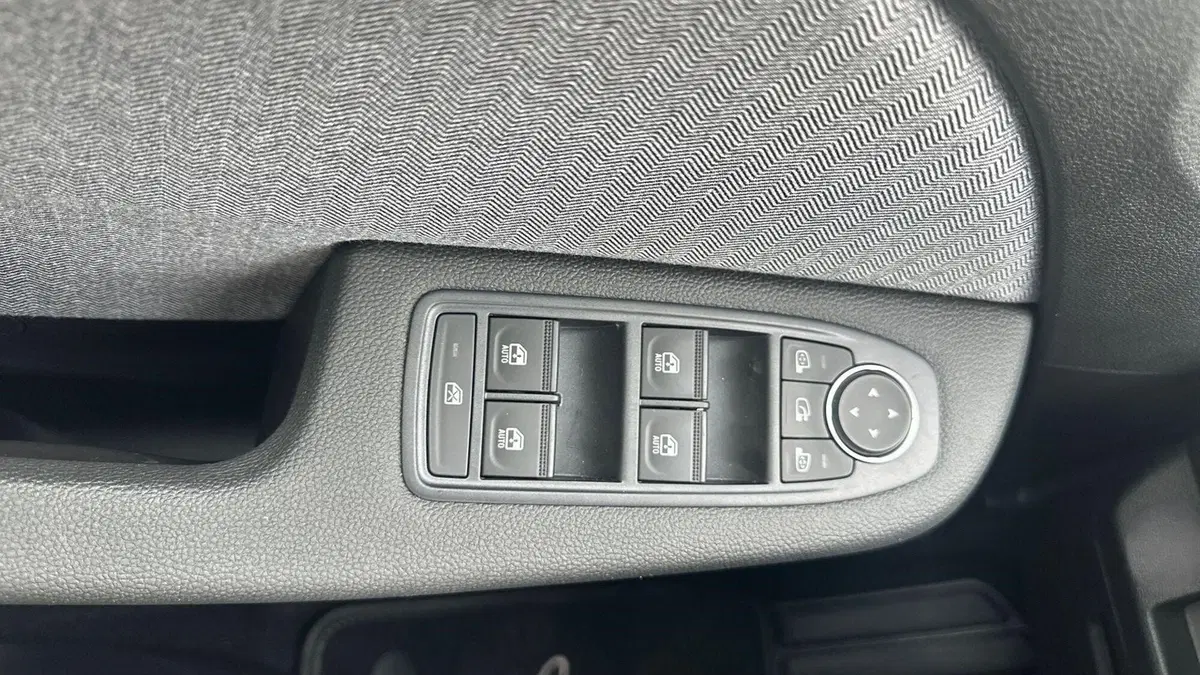 Renault Clio usata a Parma (13)