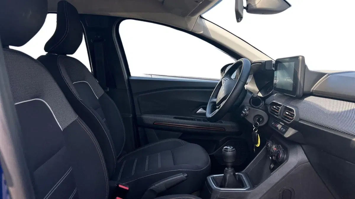 Dacia Sandero usata a Parma (8)