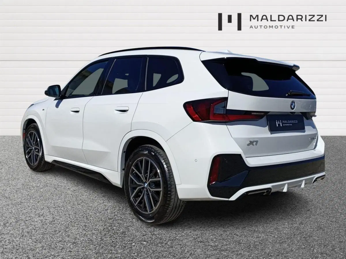 BMW X1 usata a Bari (4)