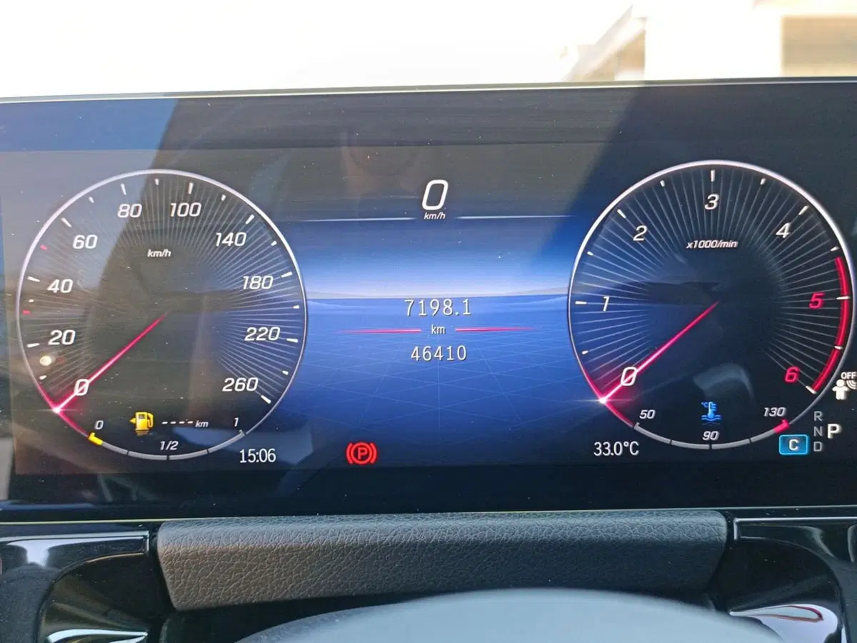 Mercedes-Benz GLA SUV usata a Bari (13)