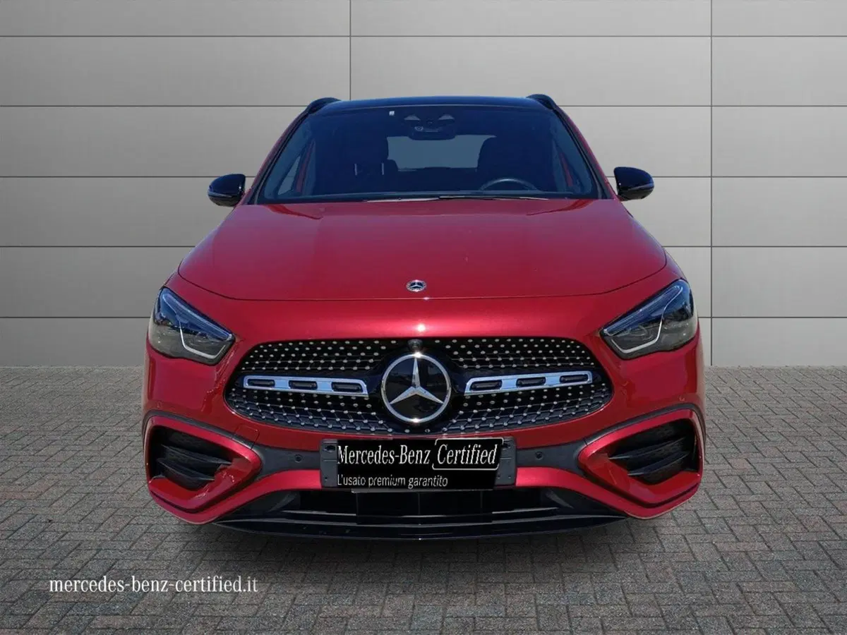 Mercedes-Benz GLA SUV usata a Bari (3)
