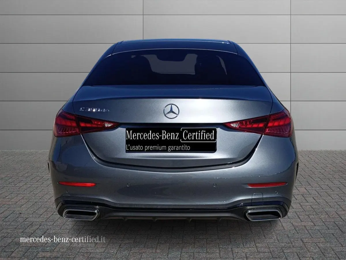 Mercedes-Benz Classe C usata a Bari (4)