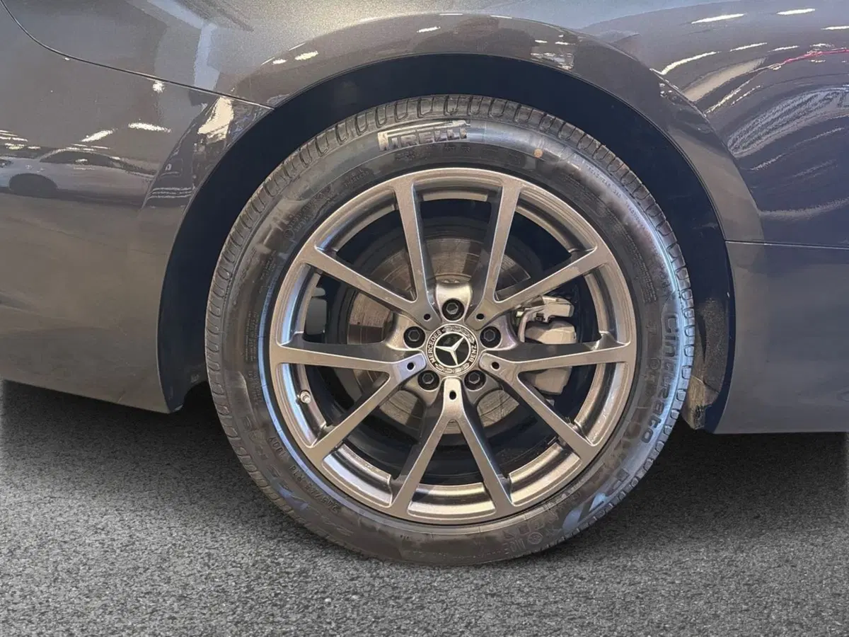 Mercedes-Benz CLE Cabrio usata a Bari (6)