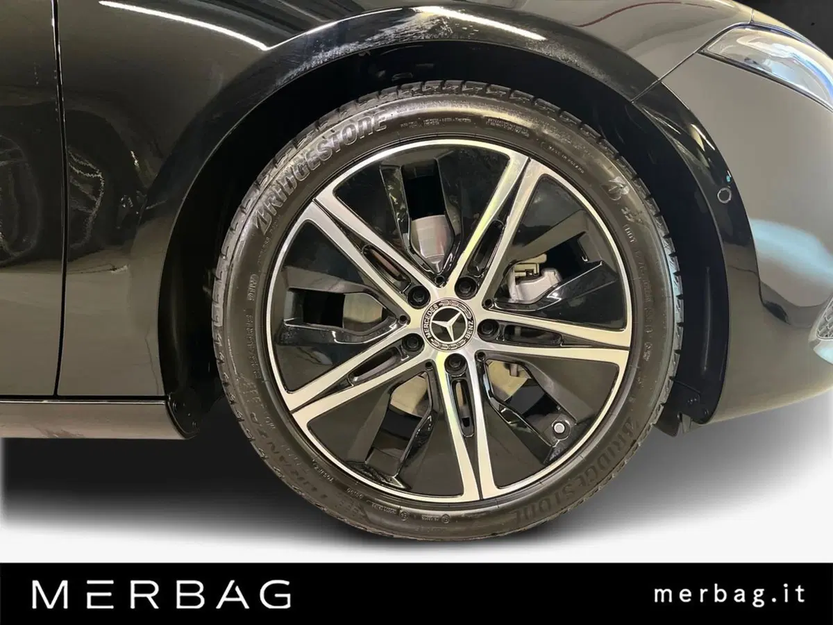 Mercedes-Benz Classe A nuova a Milano (17)