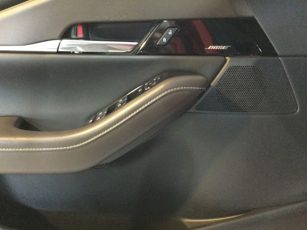 Mazda CX-30 usata a Caserta (14)