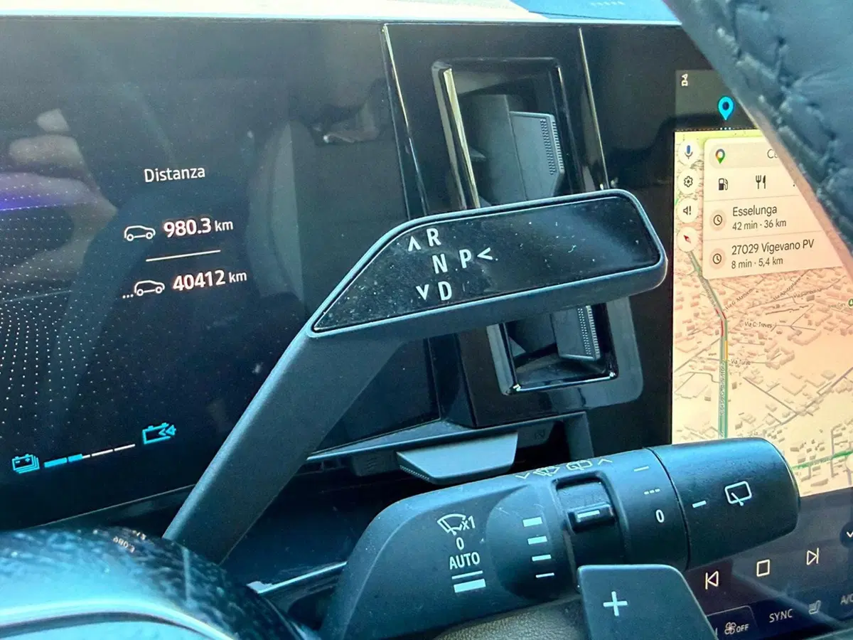 Renault Espace usata a Pavia (7)