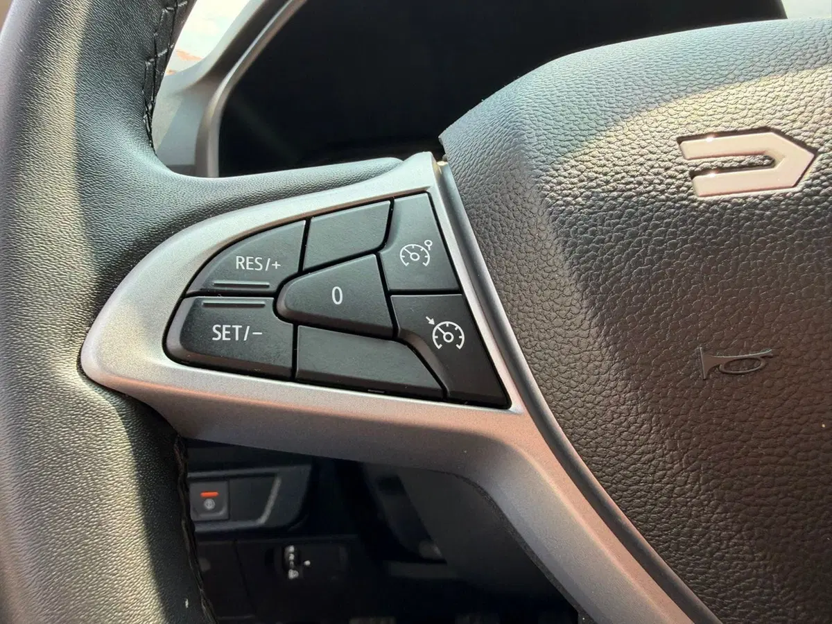 Dacia Sandero usata a Pavia (11)
