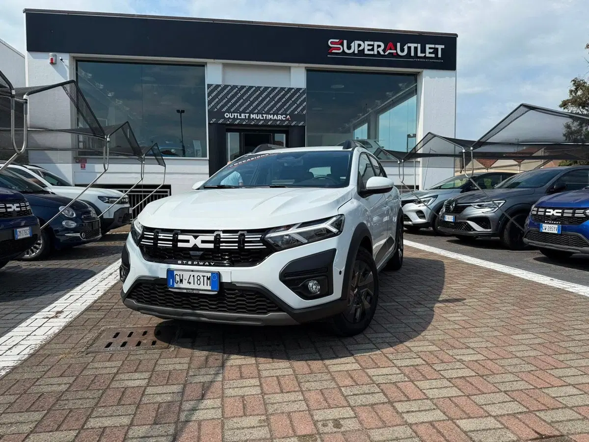 Dacia Sandero usata a Pavia (20)