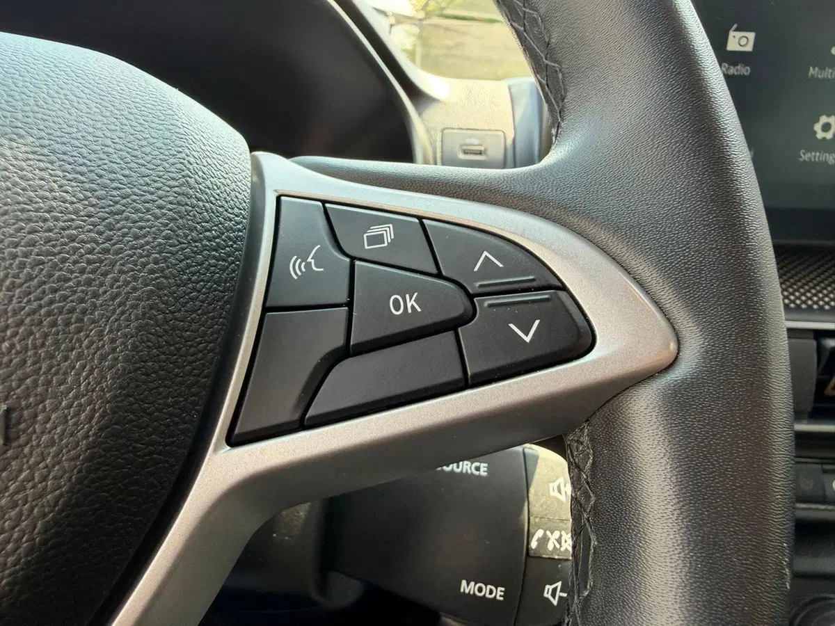 Dacia Sandero usata a Pavia (7)