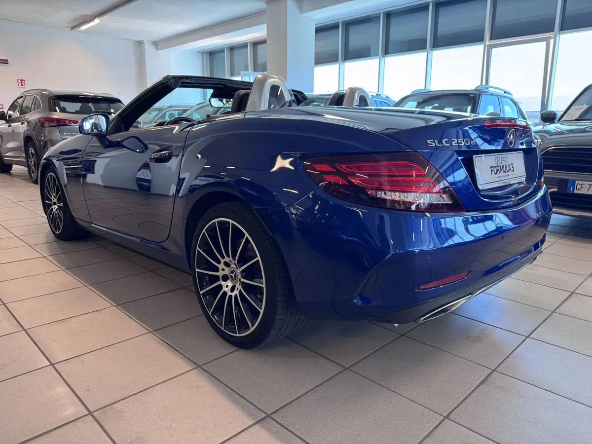 Mercedes-Benz SLC usata a Messina (4)
