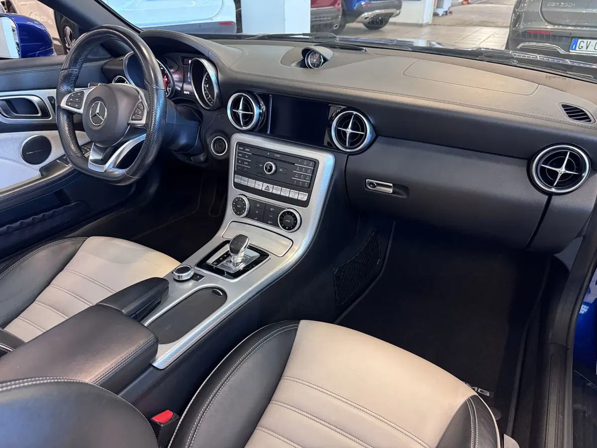 Mercedes-Benz SLC usata a Messina (9)