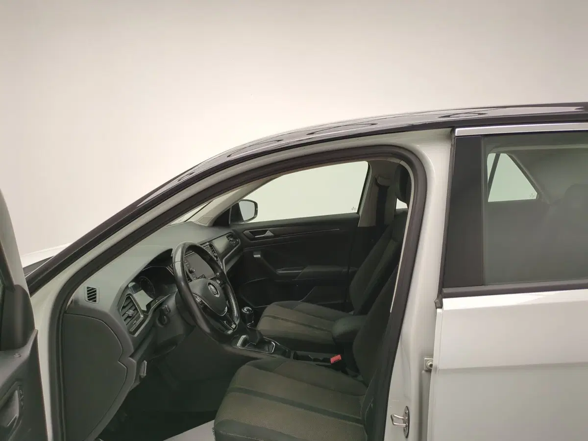 Volkswagen T-Roc usata a Avellino (12)