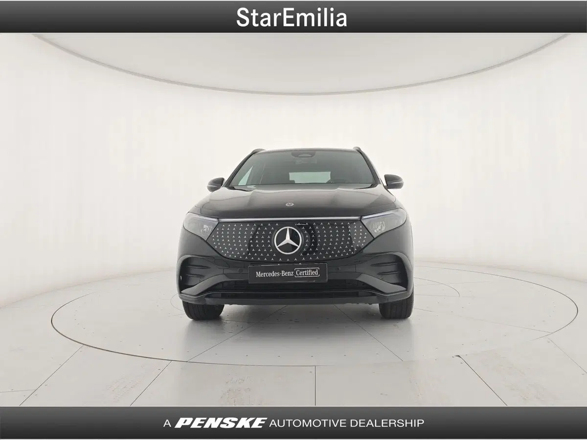 Mercedes-Benz EQA nuova a Bologna (7)