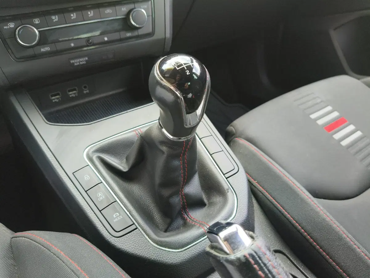 SEAT Ibiza usata a Brescia (16)