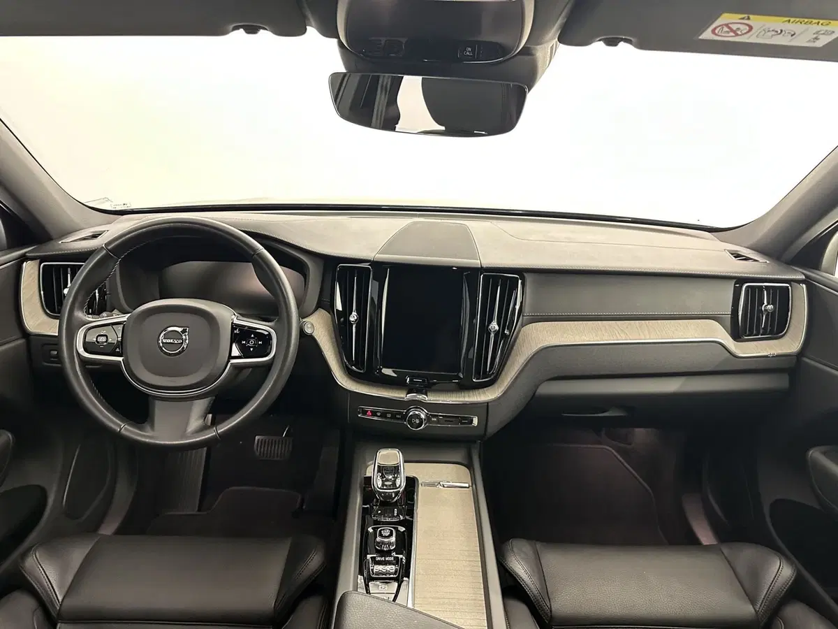 Volvo XC60 usata a Bergamo (4)