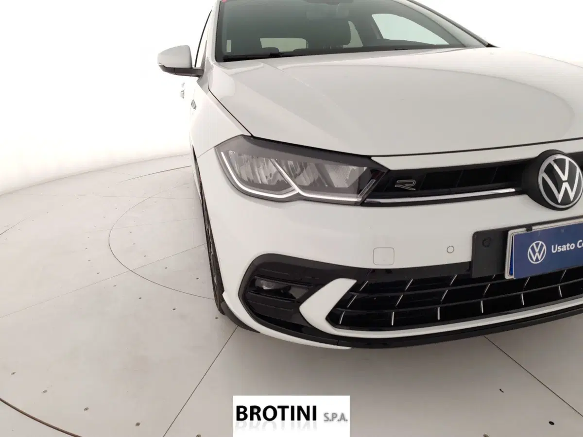 Volkswagen Polo usata a Massa-Carrara (5)