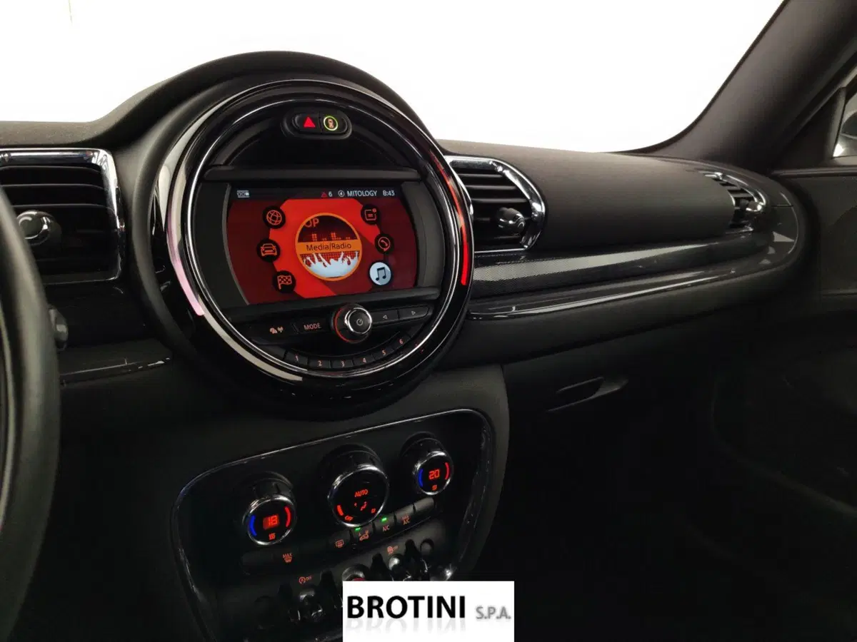 MINI Mini Clubman usata a Massa-Carrara (12)