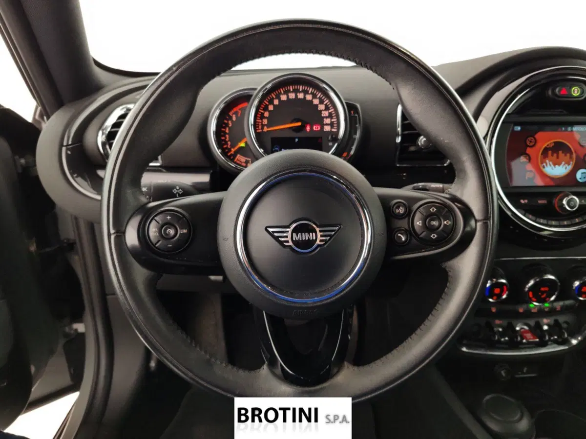 MINI Mini Clubman usata a Massa-Carrara (14)
