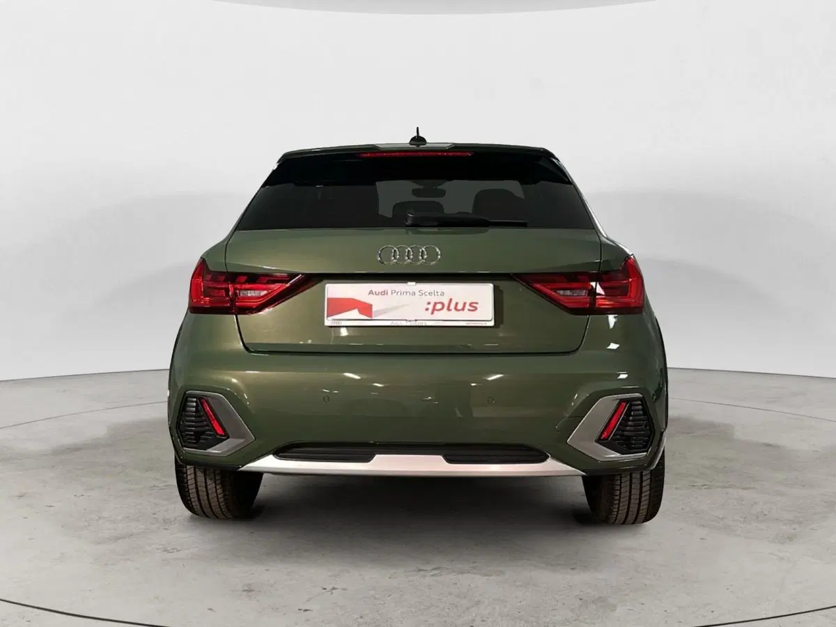 Audi A1 allstreet usata a Napoli (5)