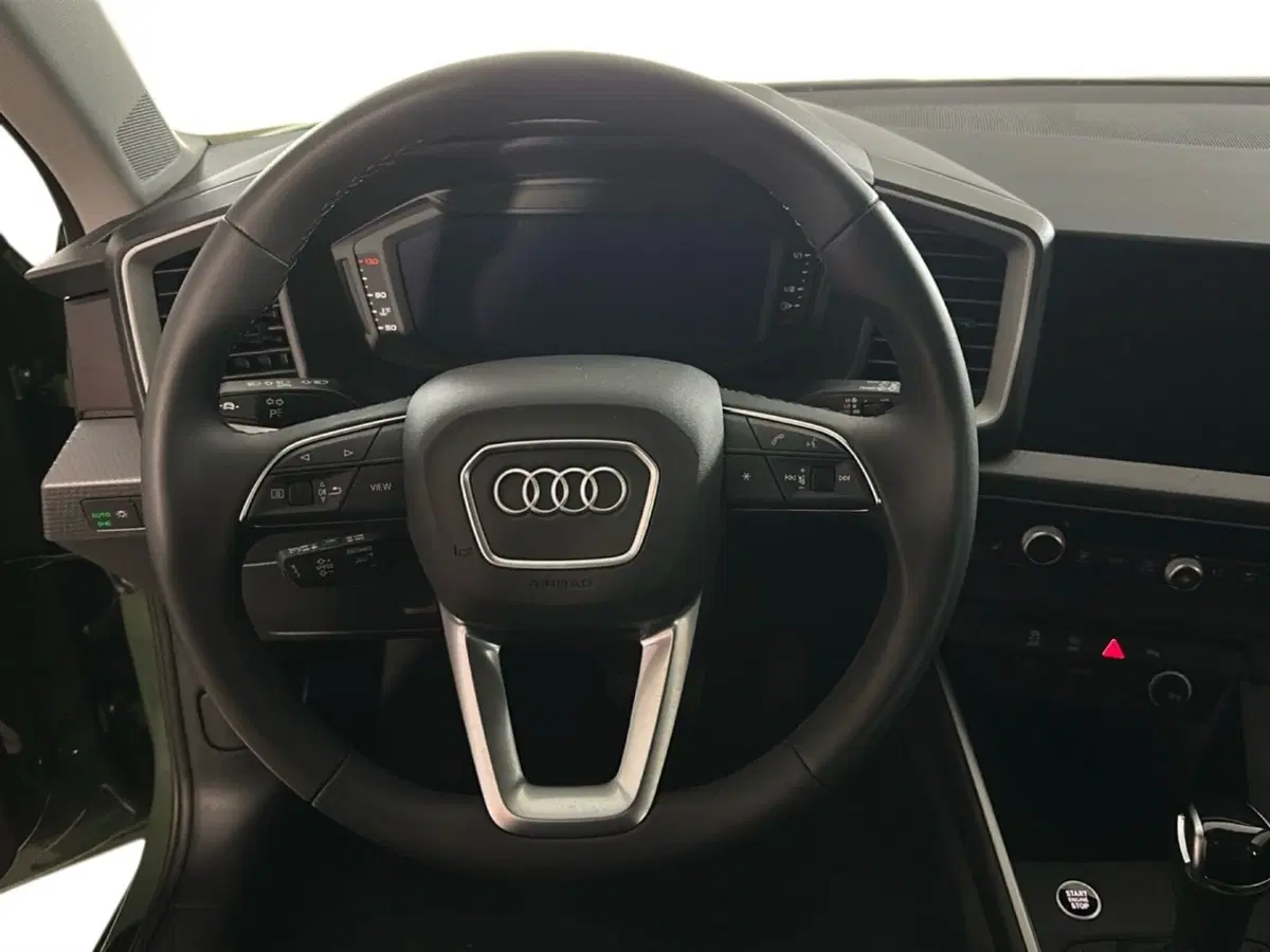 Audi A1 allstreet usata a Napoli (9)
